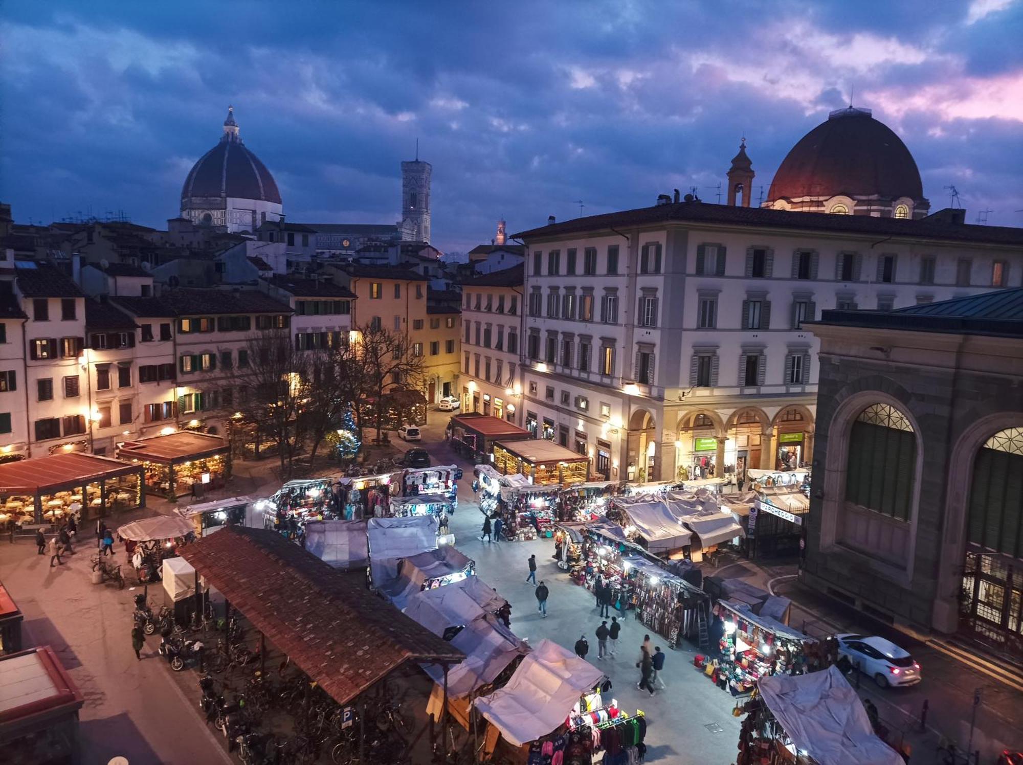 Panoramic Suite Near Duomo And Station フィレンツェ エクステリア 写真