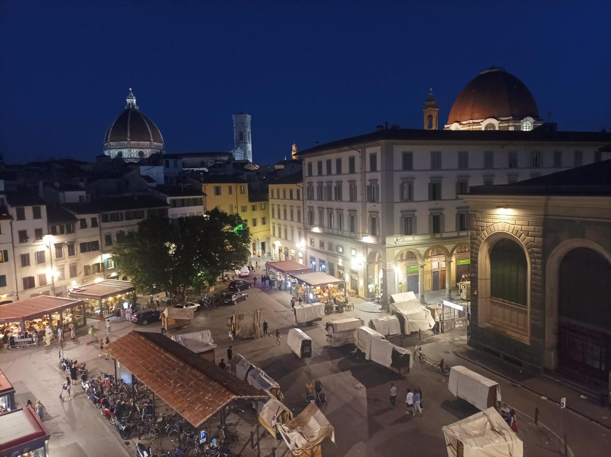 Panoramic Suite Near Duomo And Station フィレンツェ エクステリア 写真